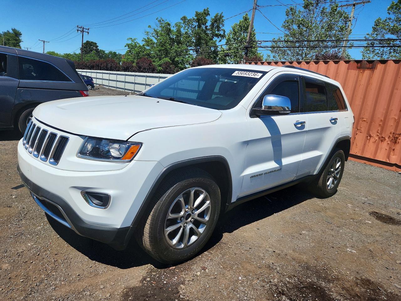 Salvage Jeep Cherokee Image