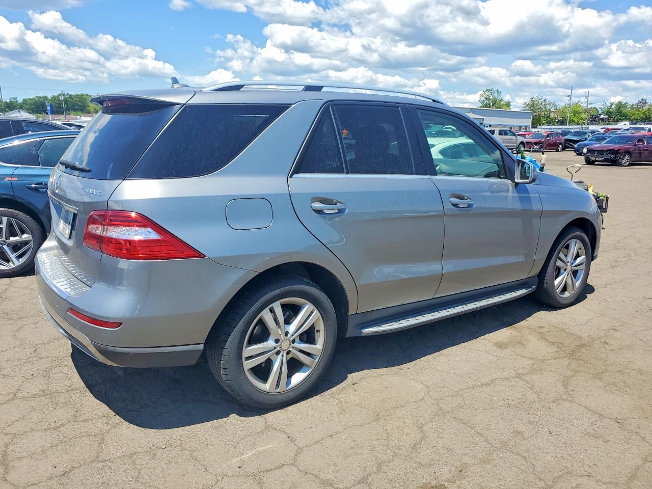 Mercedes-Benz M-Class 350 4matic