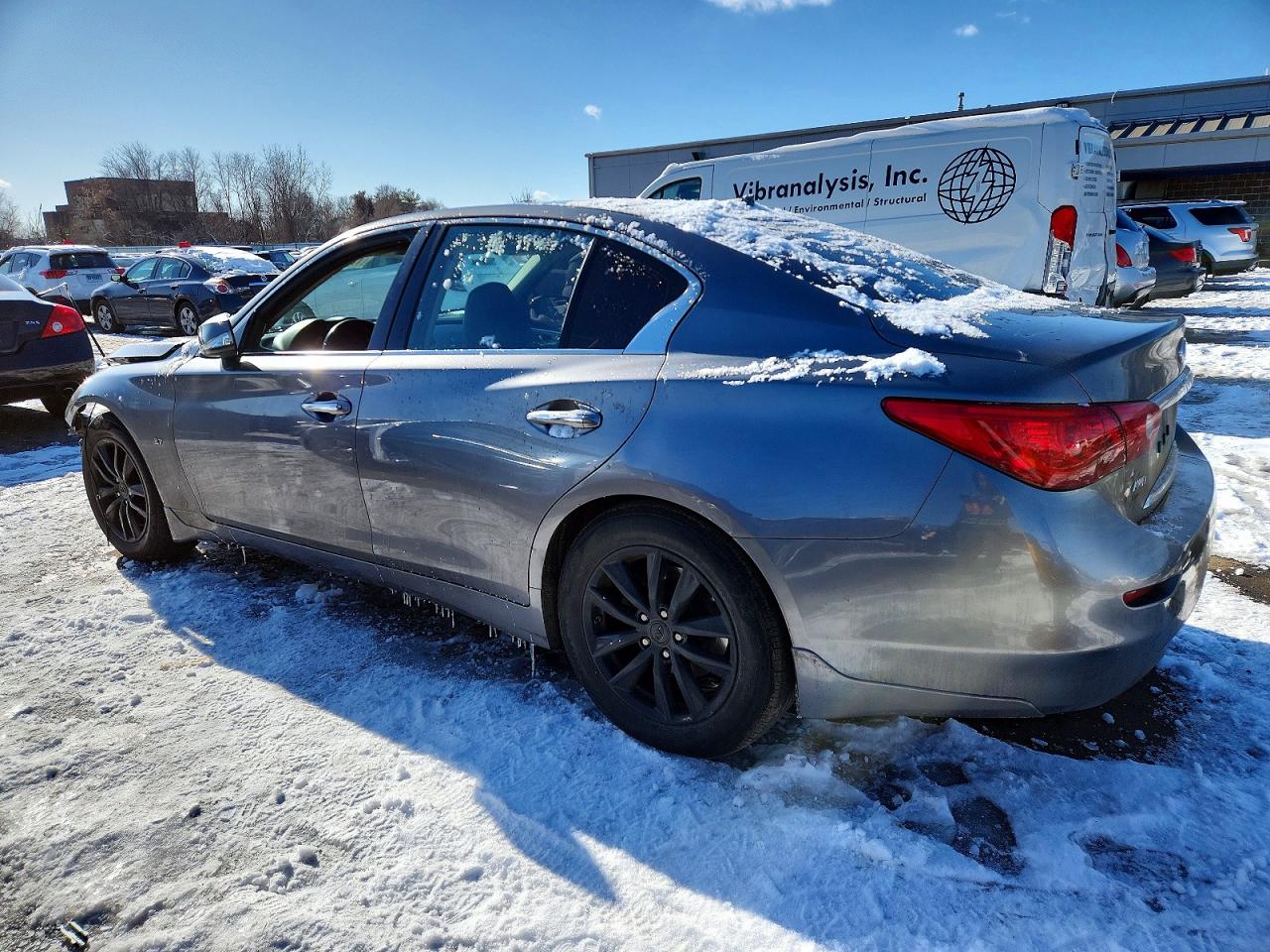 INFINITI Q50 Base
