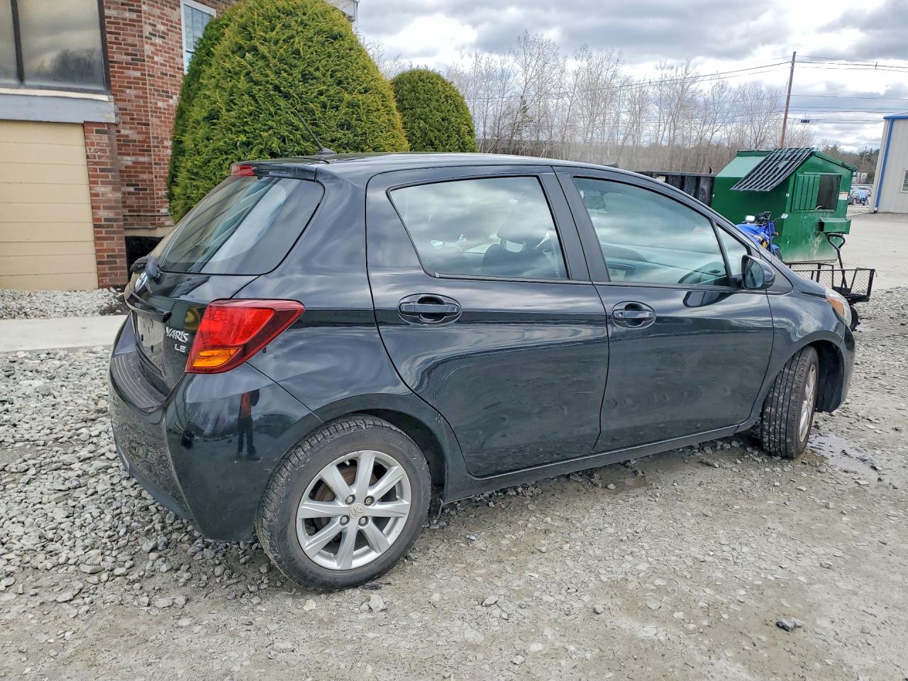 Toyota Yaris 5-door Le