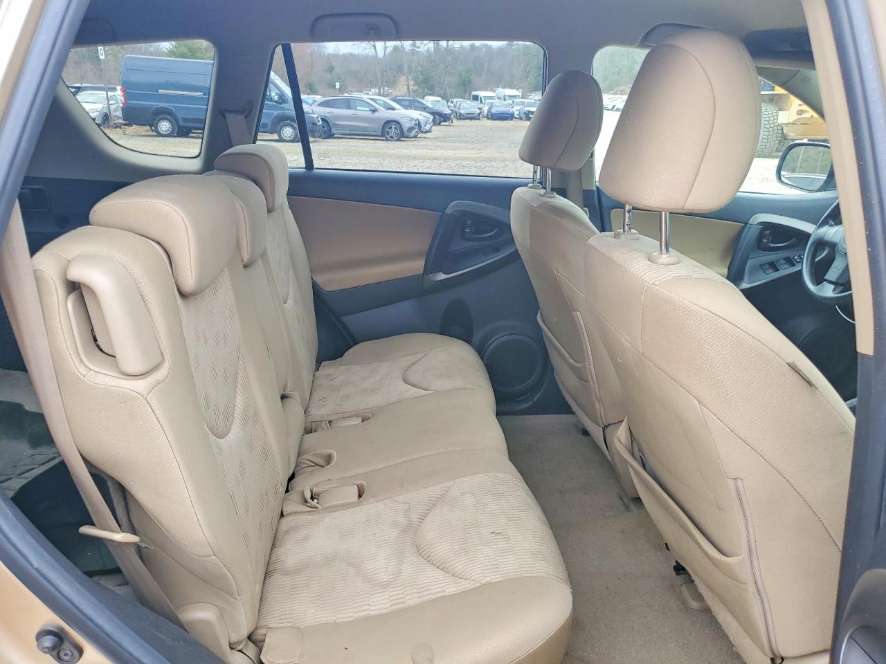 Toyota RAV4 Base