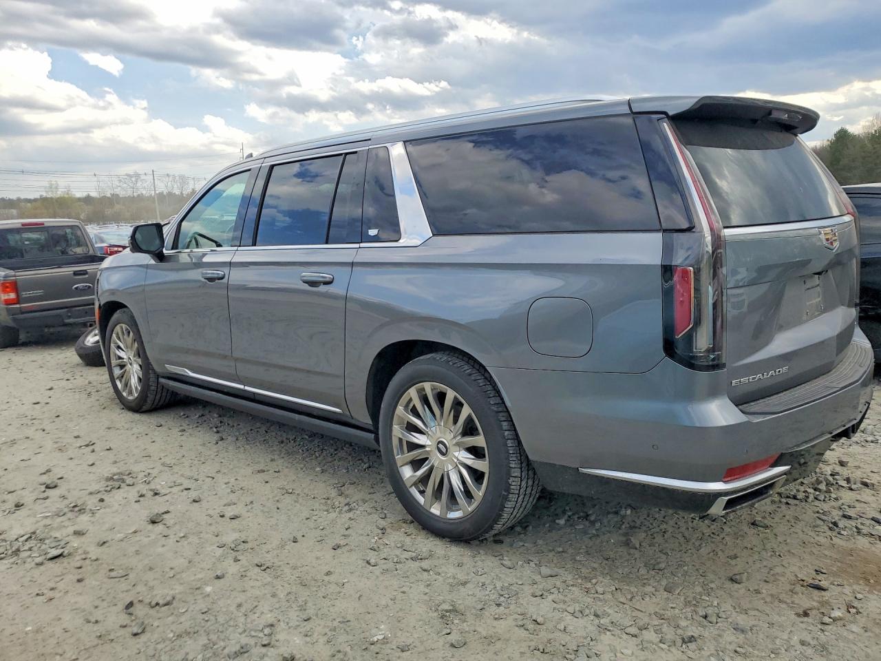Cadillac Escalade Esv Premium Luxury