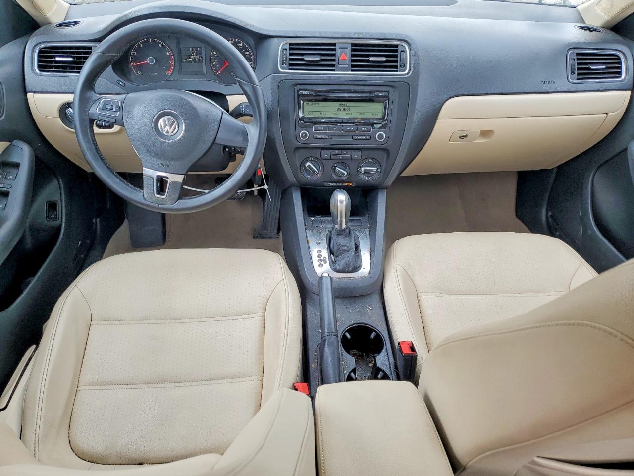 Volkswagen Jetta Se