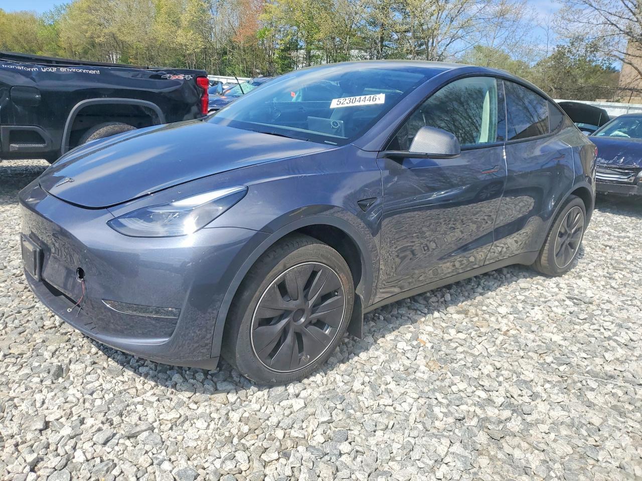 Salvage Tesla Model Y Image
