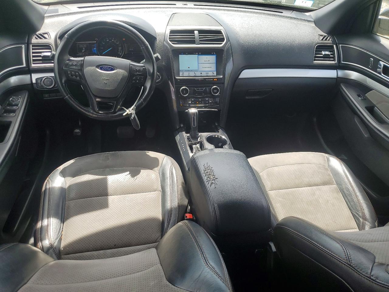 Ford Explorer Xlt