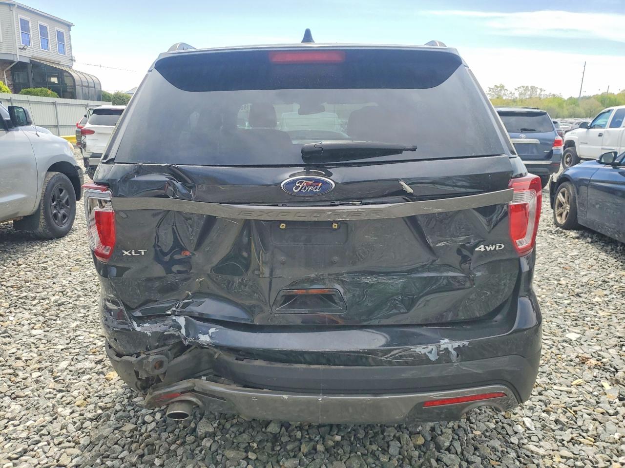 Ford Explorer Xlt