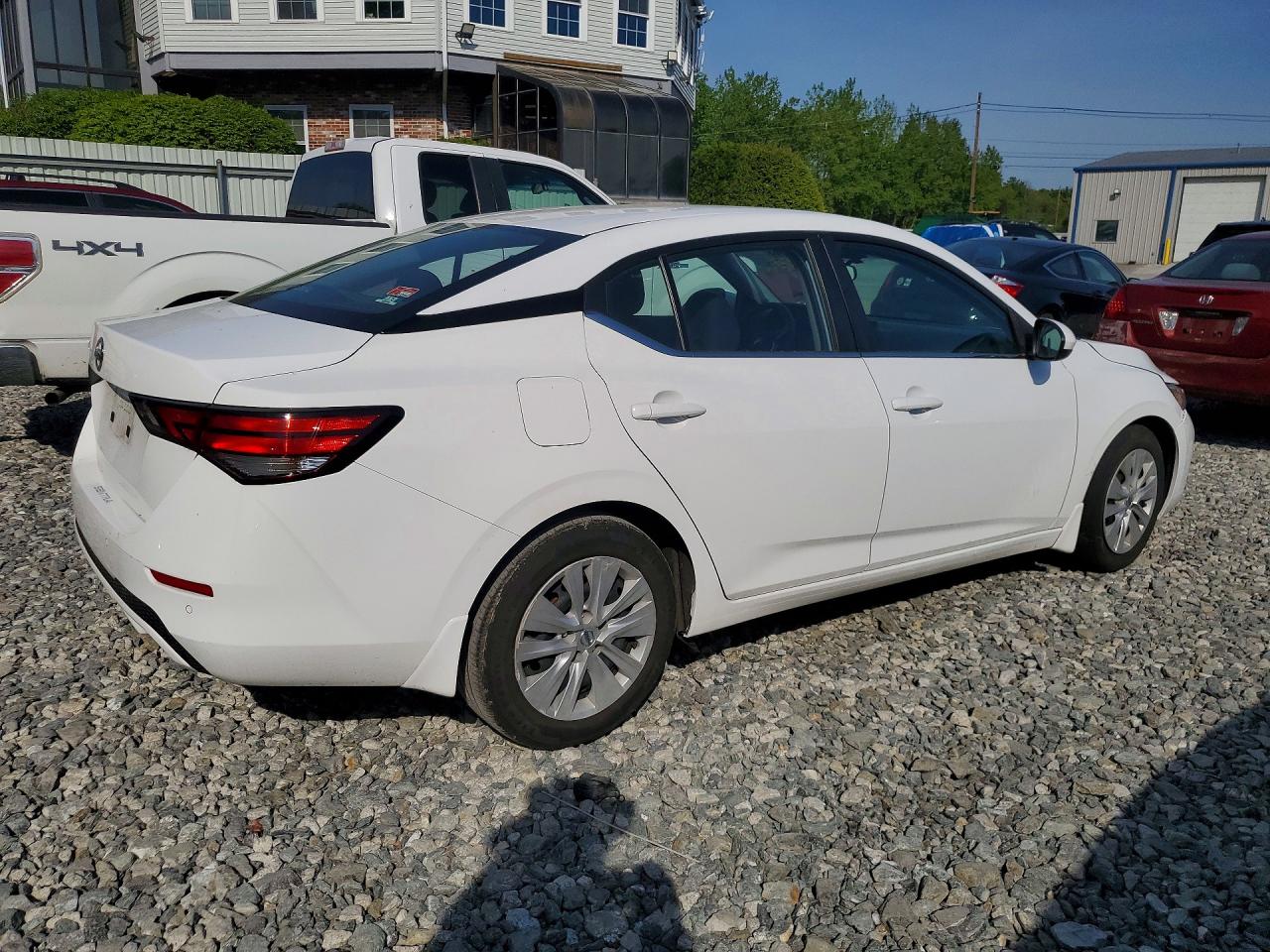 Nissan Sentra S