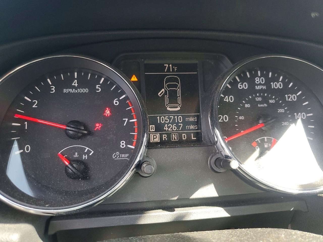 Nissan Rogue S