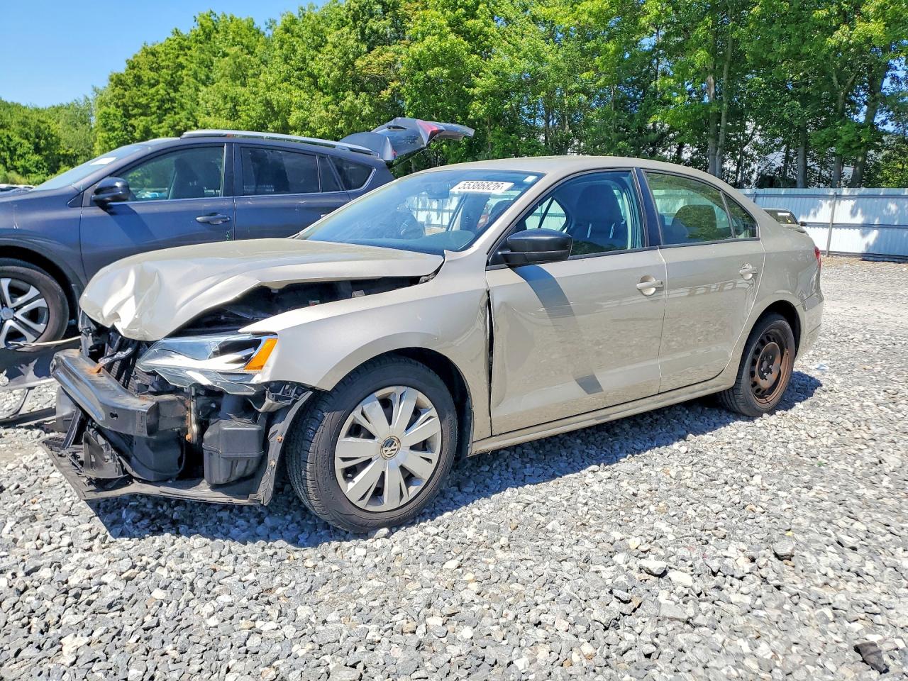 Salvage Volkswagen Jetta Image