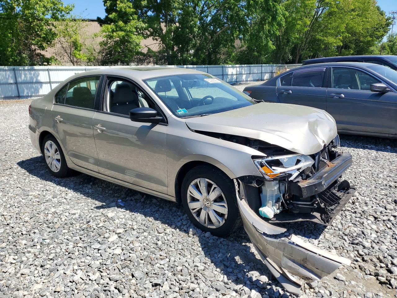 Volkswagen Jetta Base