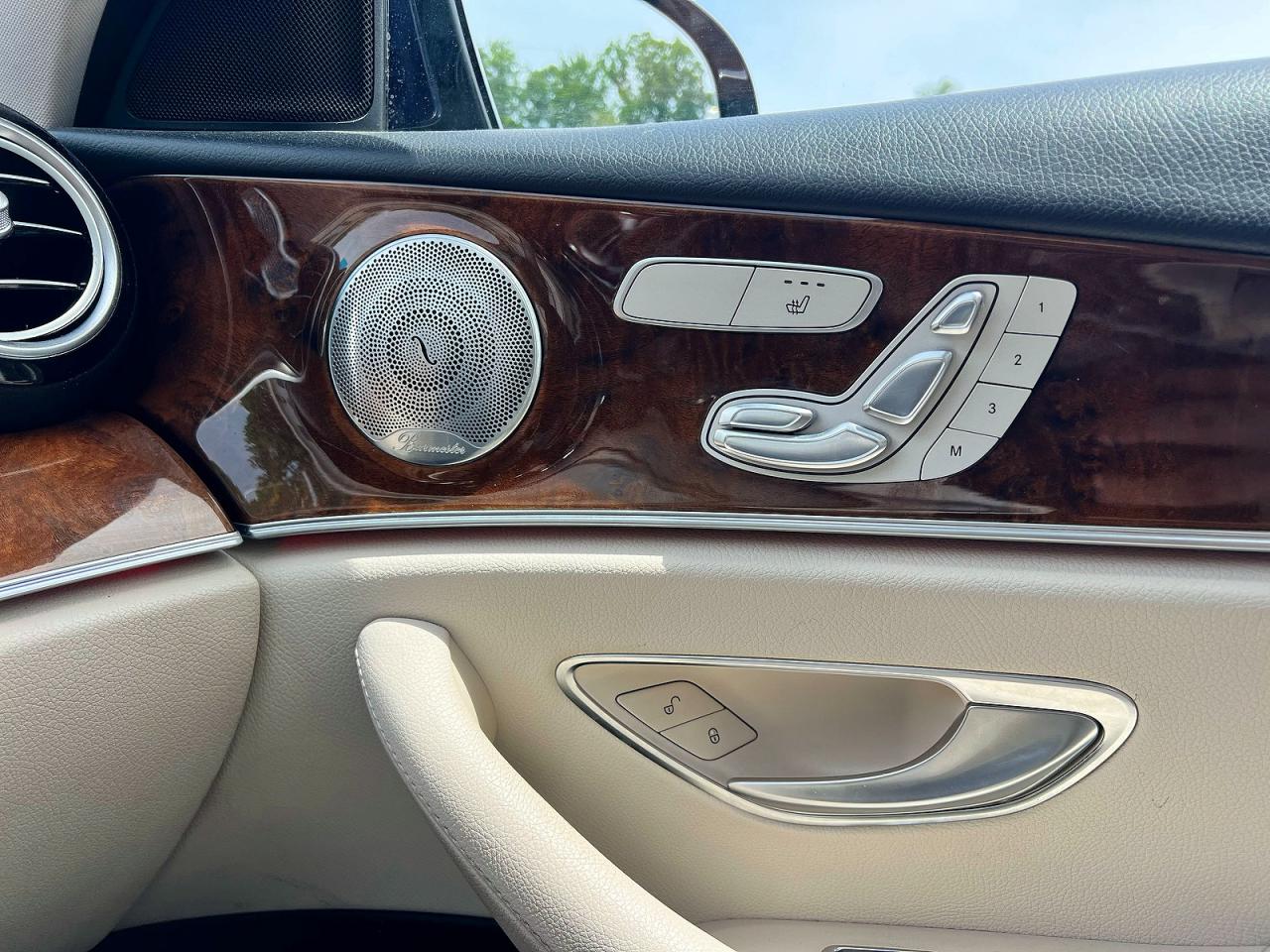 Mercedes-Benz E-Class 300 4matic