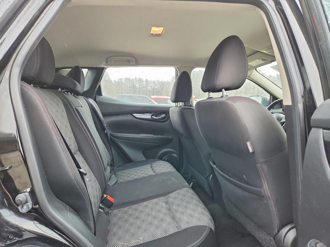 Nissan Rogue Sv