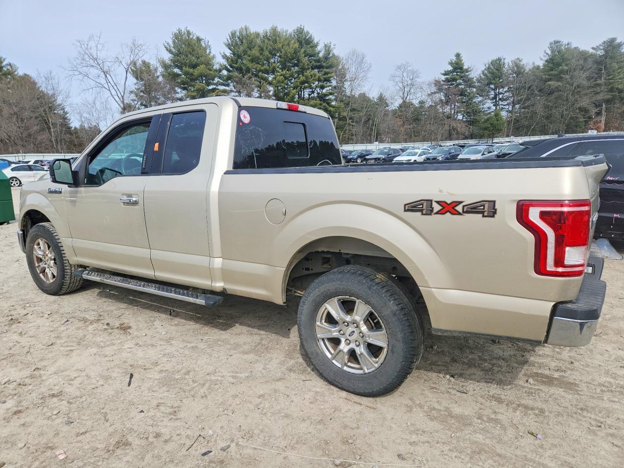 Ford F-150 Super Cab
