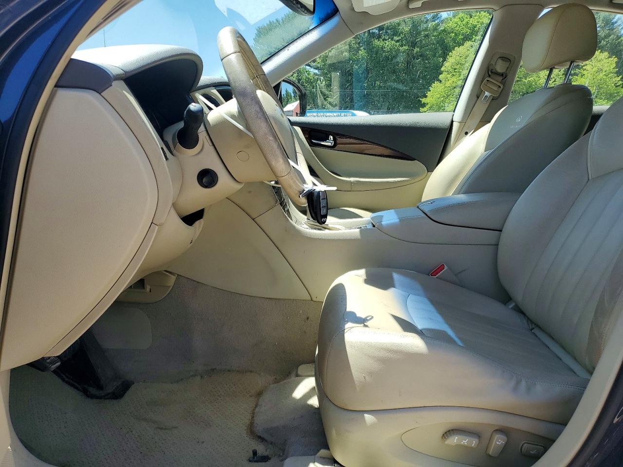 INFINITI Ex Base