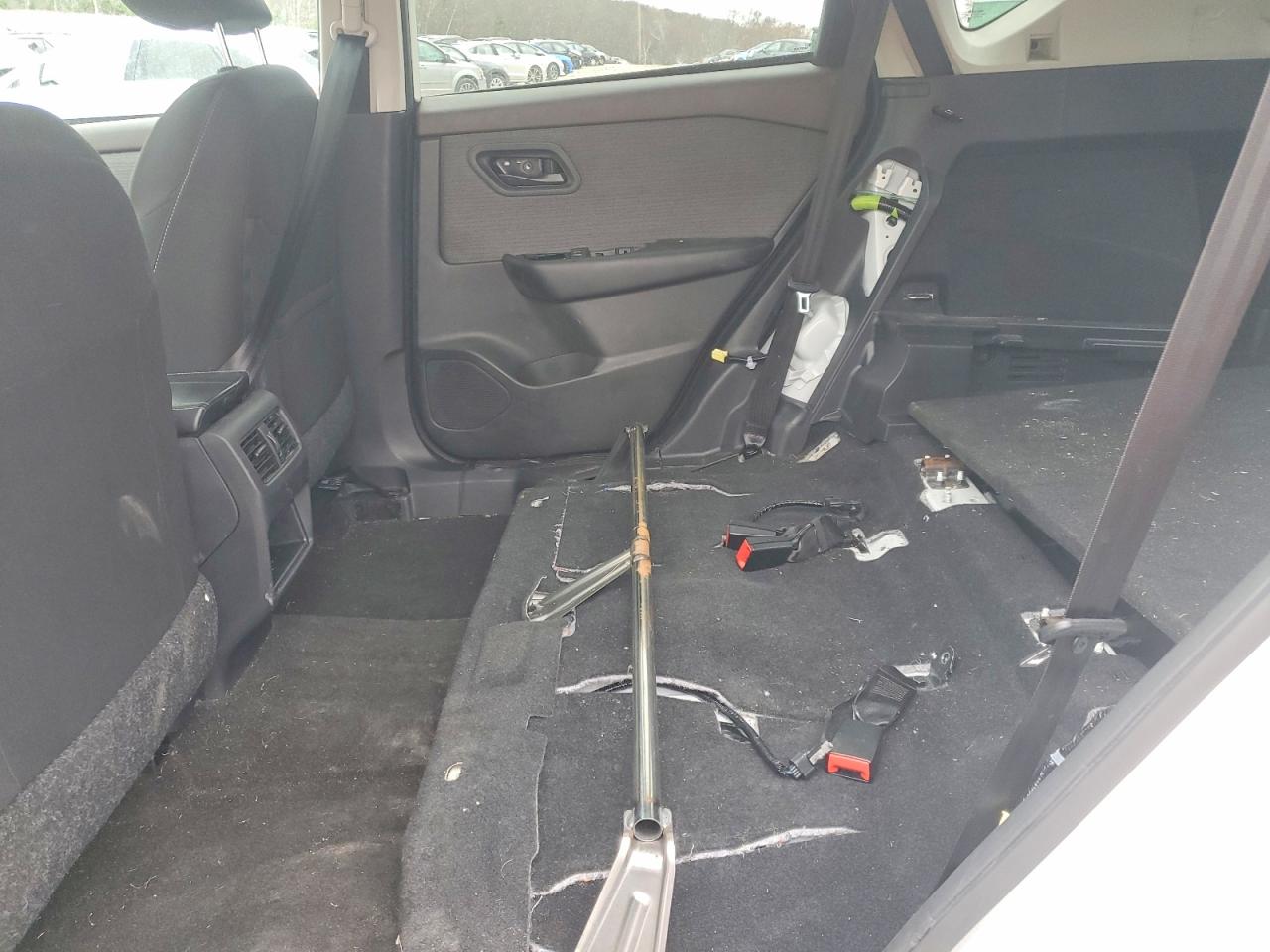 Nissan Rogue S