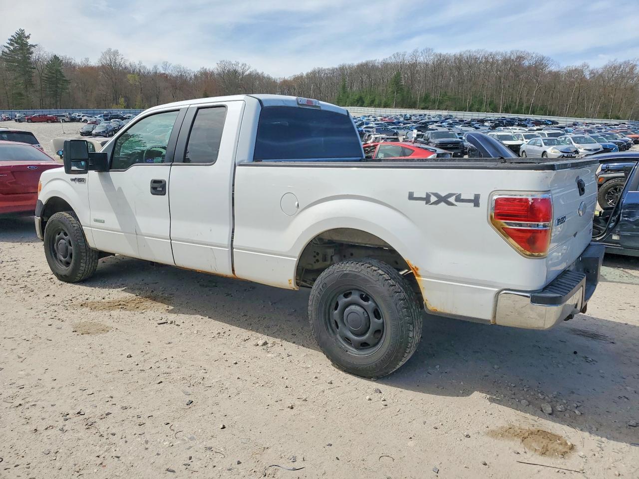 Ford F-150 Super Cab