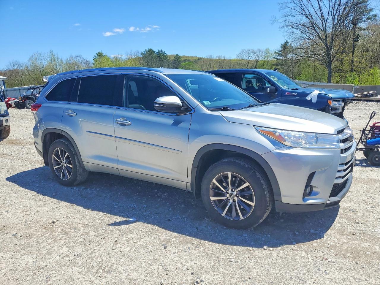 Toyota Highlander Xle