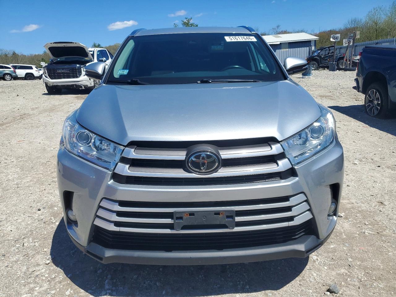 Toyota Highlander Xle