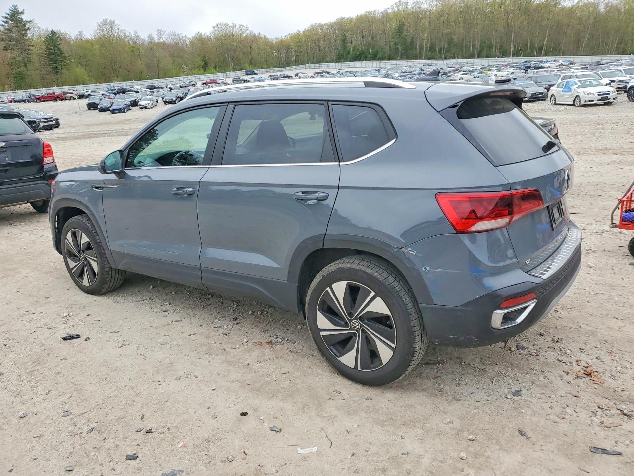 Volkswagen Taos Se