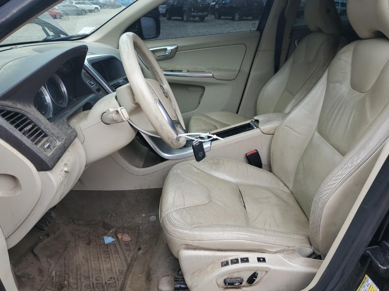 Volvo XC60 T6