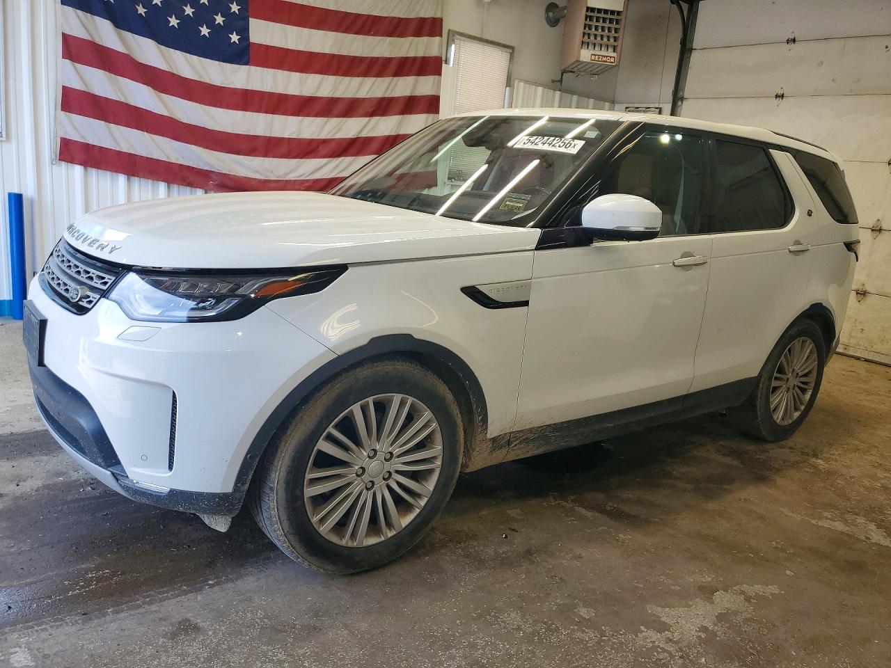 Salvage Land Rover Discovery Image