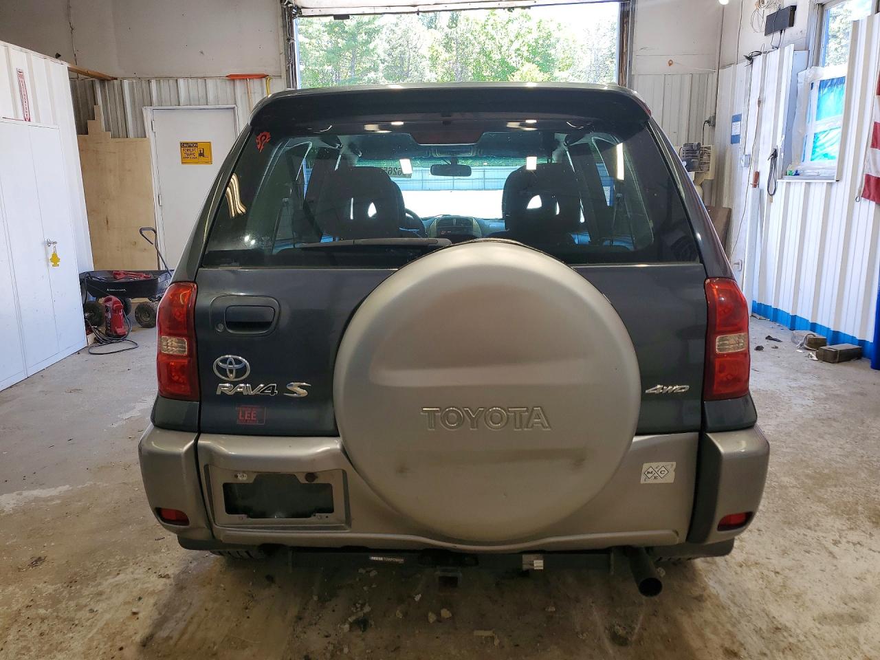 Toyota RAV4 Base