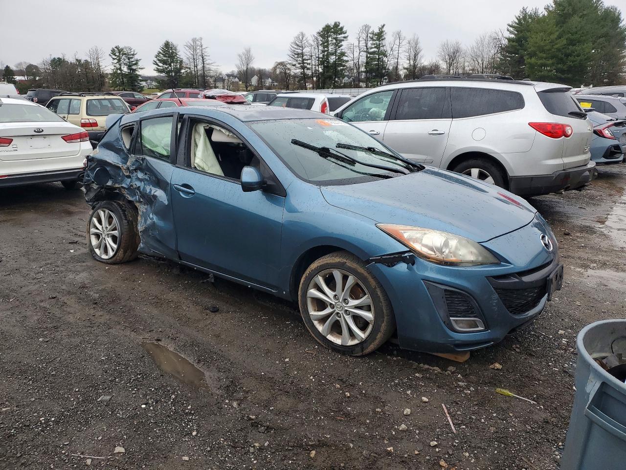 Mazda Mazda3 S