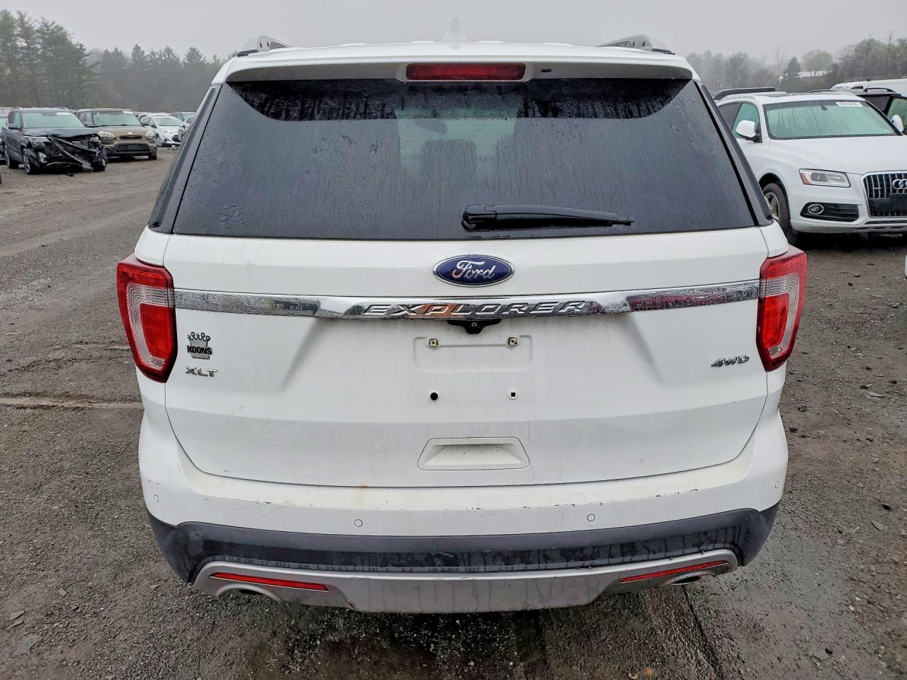 Ford Explorer Xlt