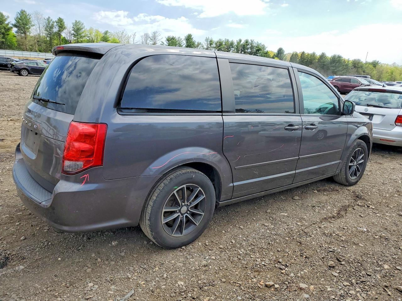 Dodge Caravan Se