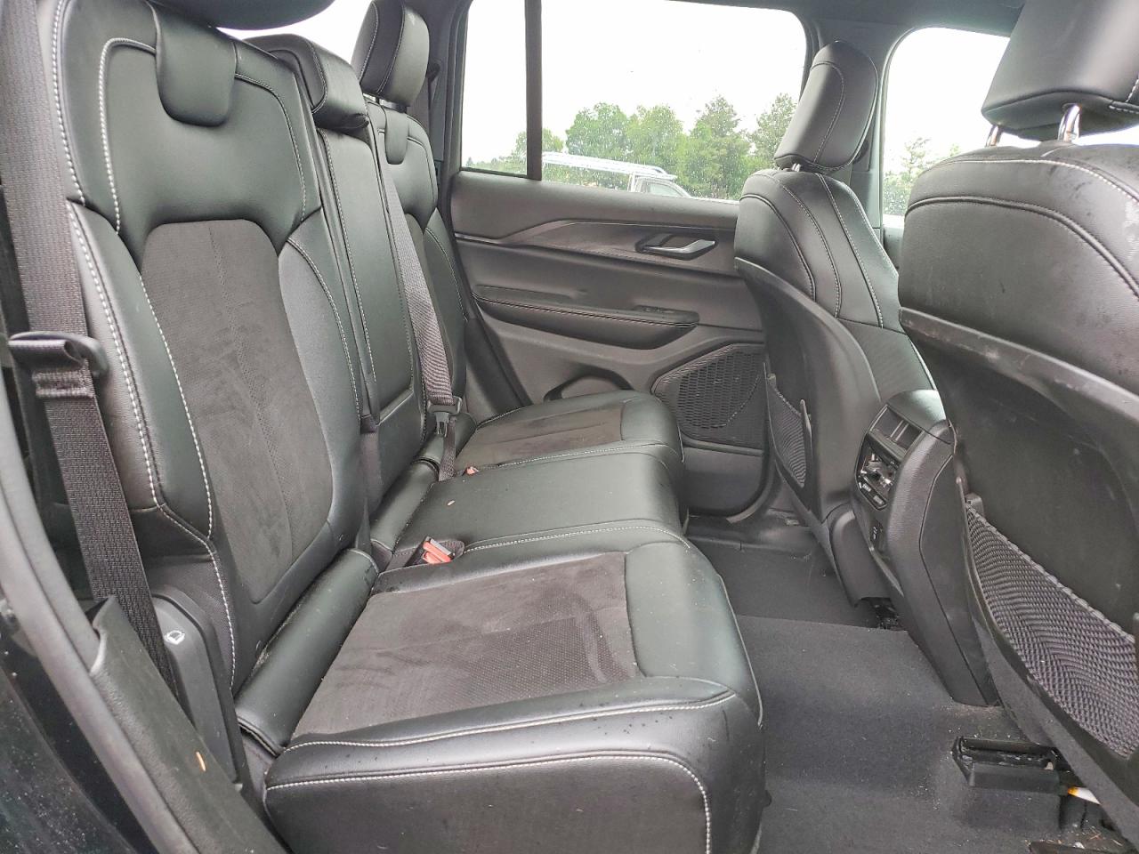 Jeep Cherokee Laredo