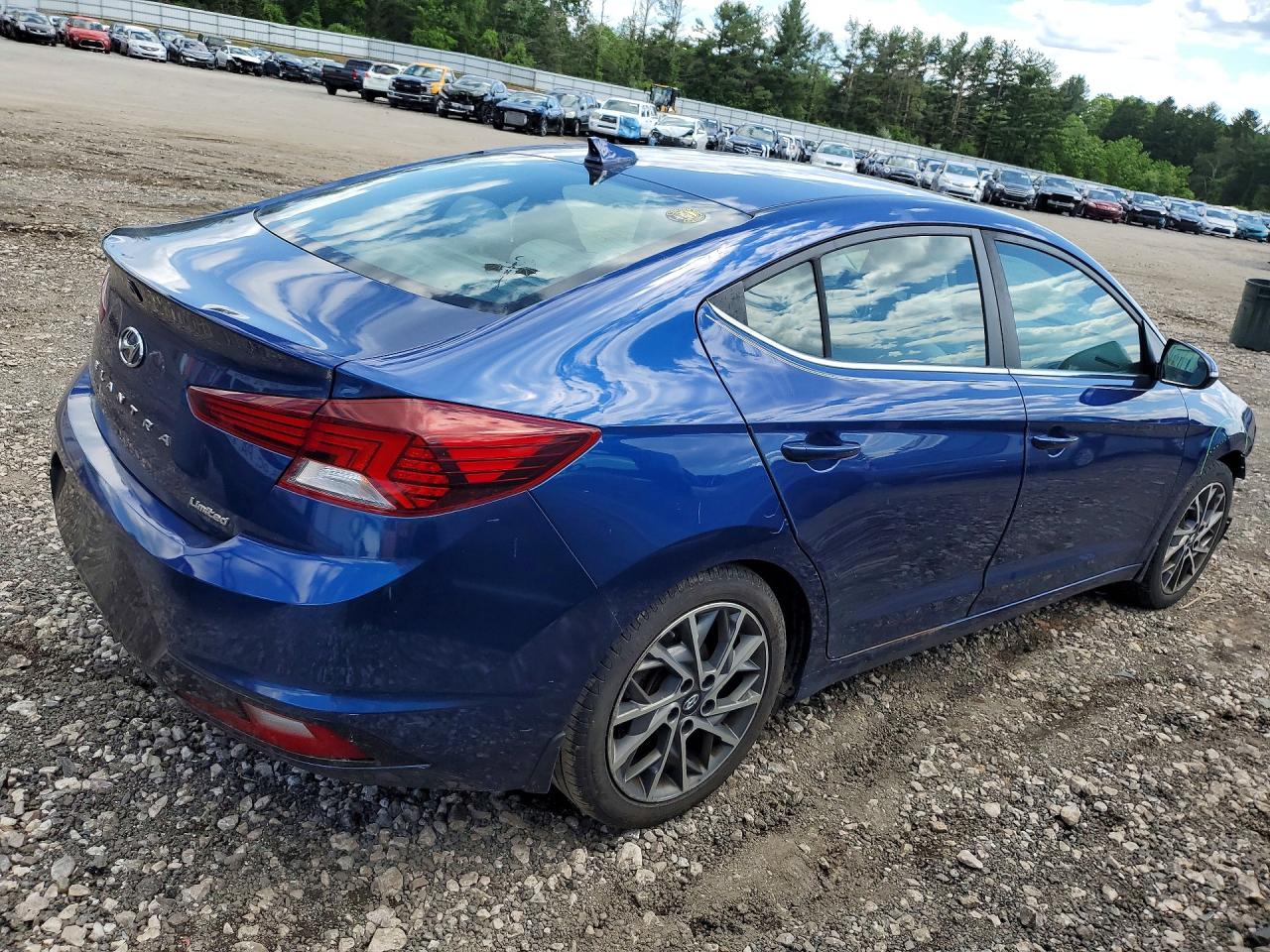 Hyundai ELANTRA Limited