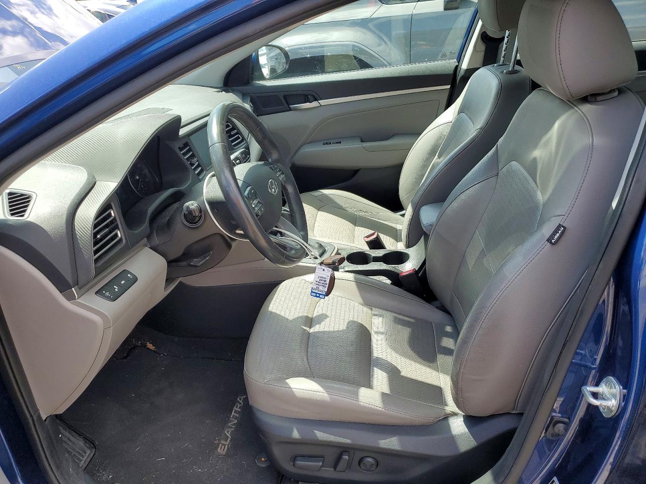 Hyundai ELANTRA Limited