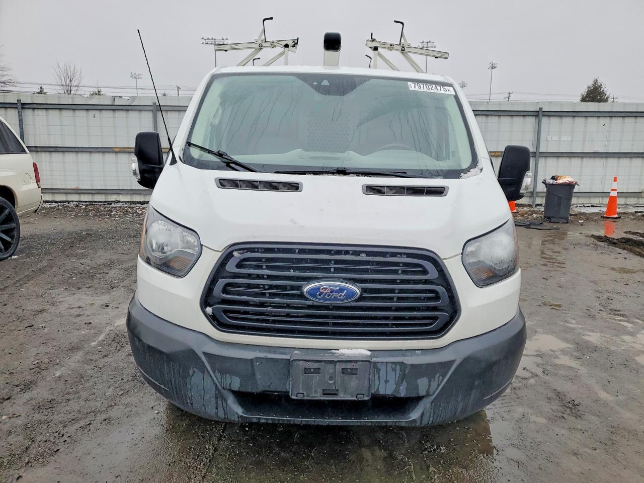 Ford Transit T-250