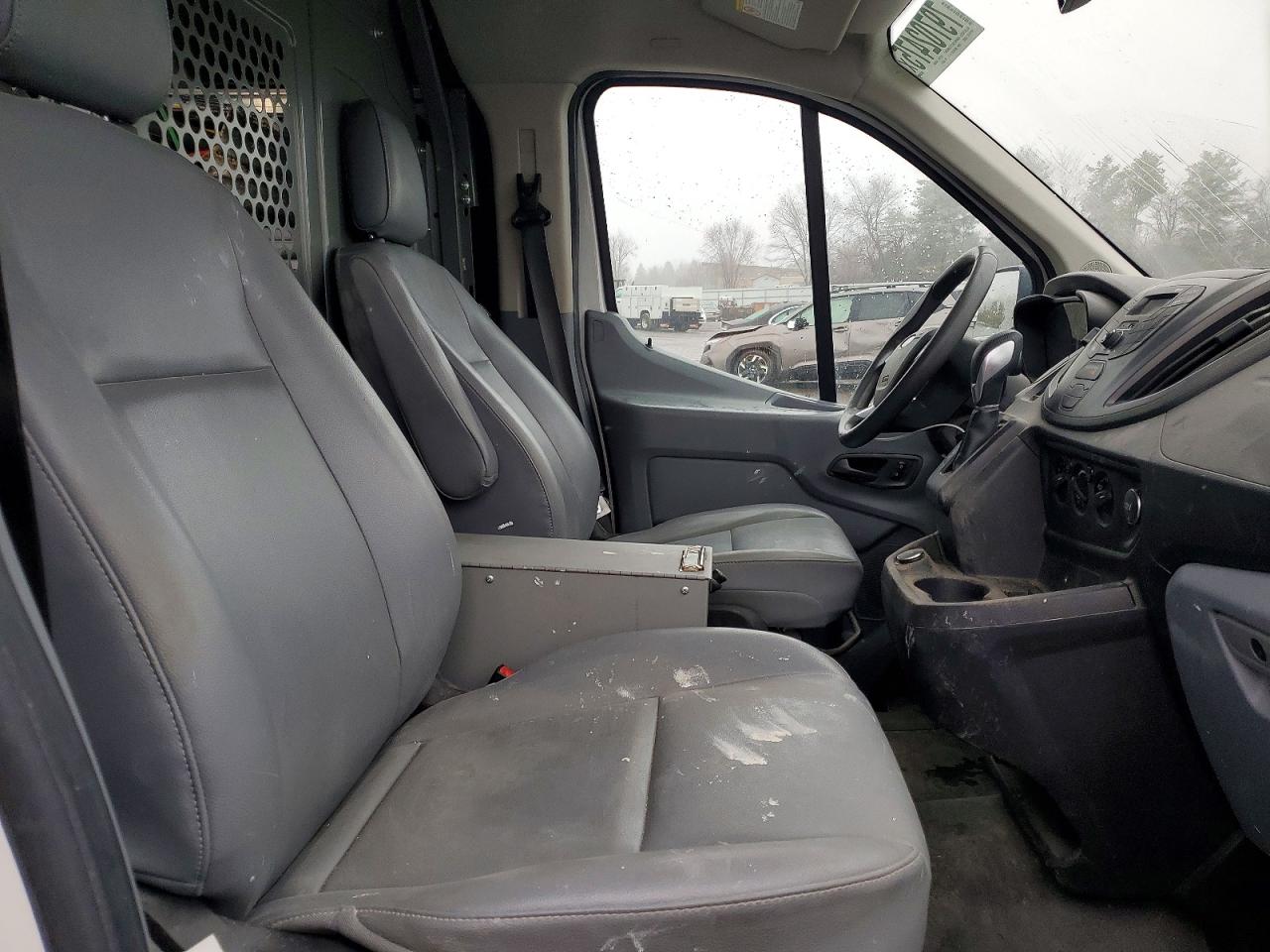 Ford Transit T-250