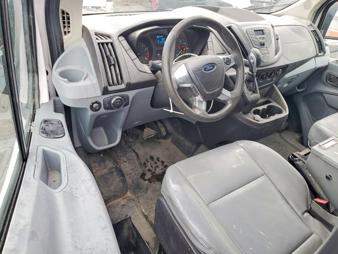 Ford Transit T-250