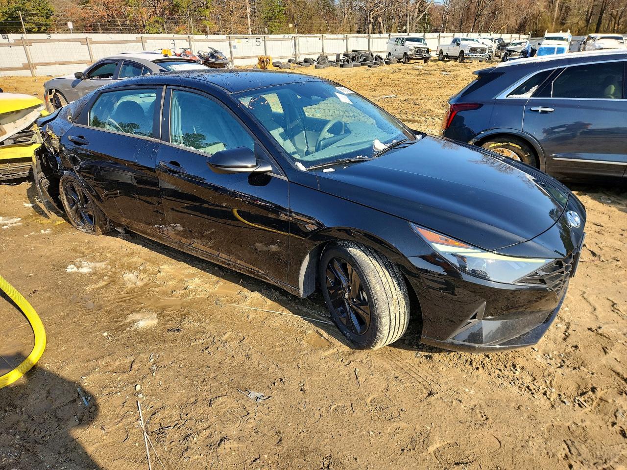 Hyundai ELANTRA Sel