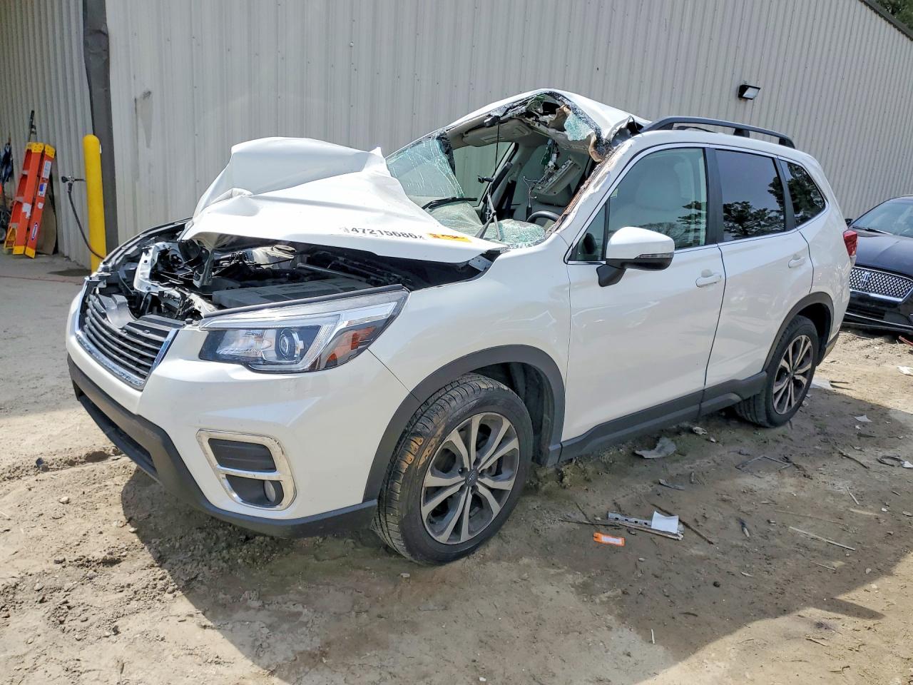 Salvage Subaru Forester Image