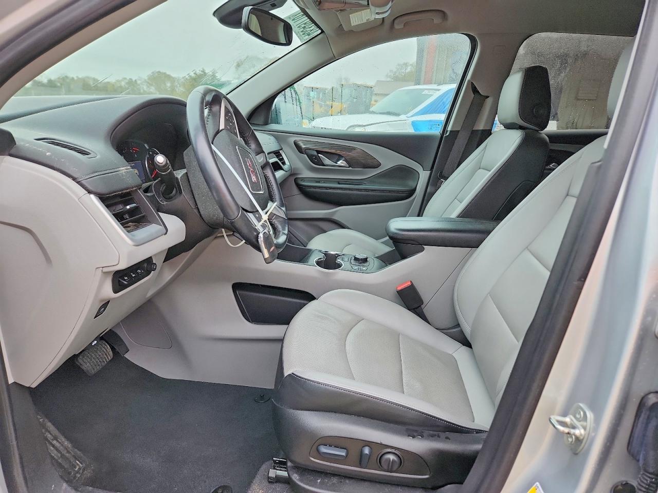 GMC Terrain Slt
