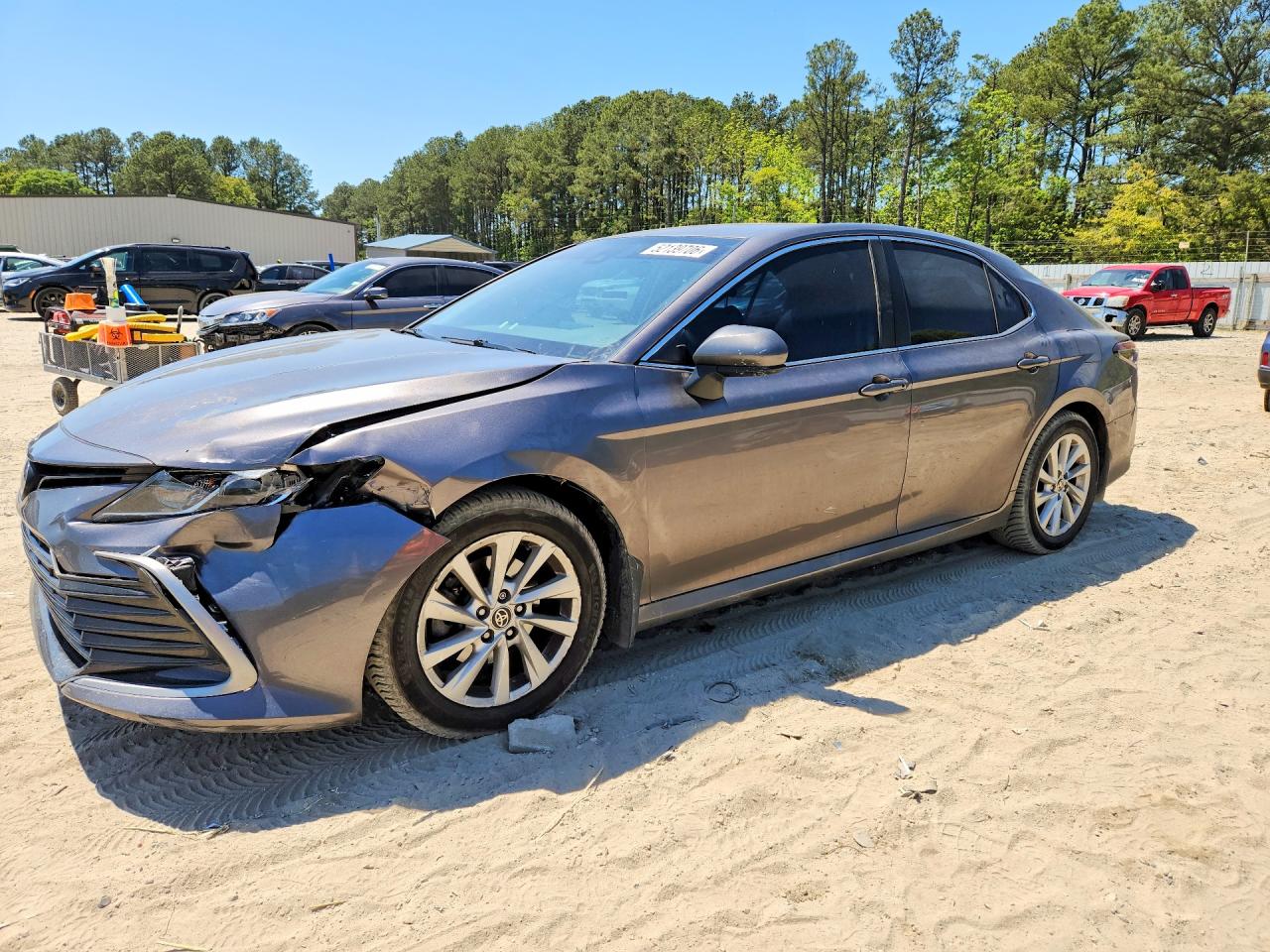 Salvage Toyota Camry Image