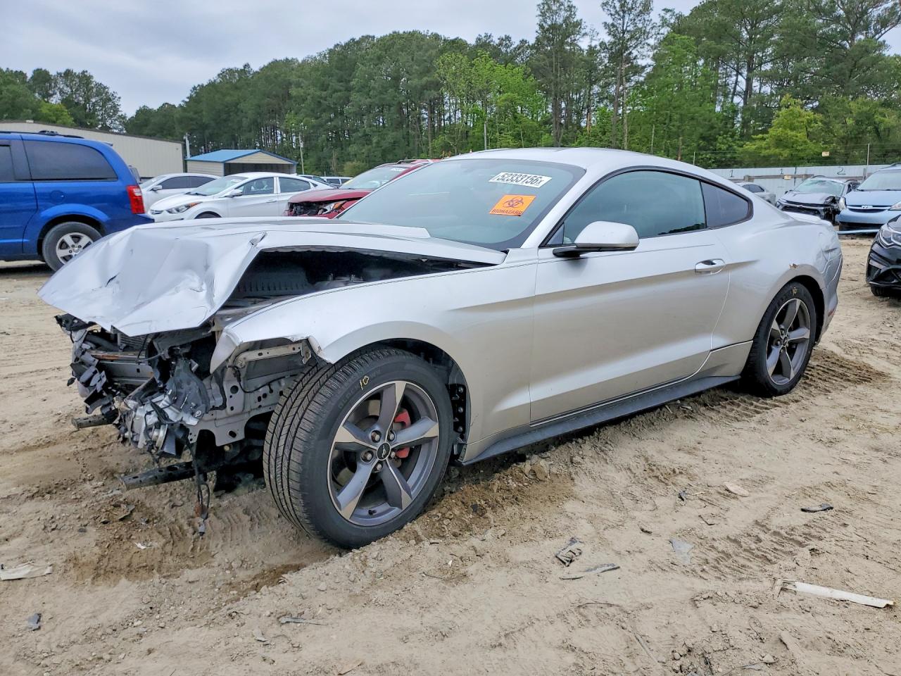 Salvage Ford Mustang Image