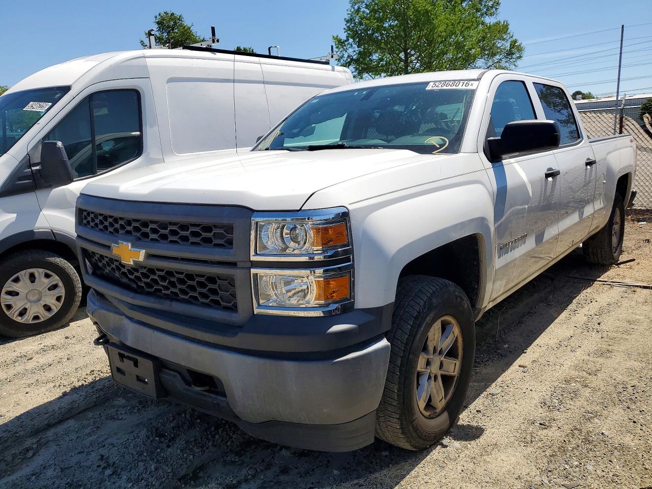 Salvage Chevrolet Silverado Image