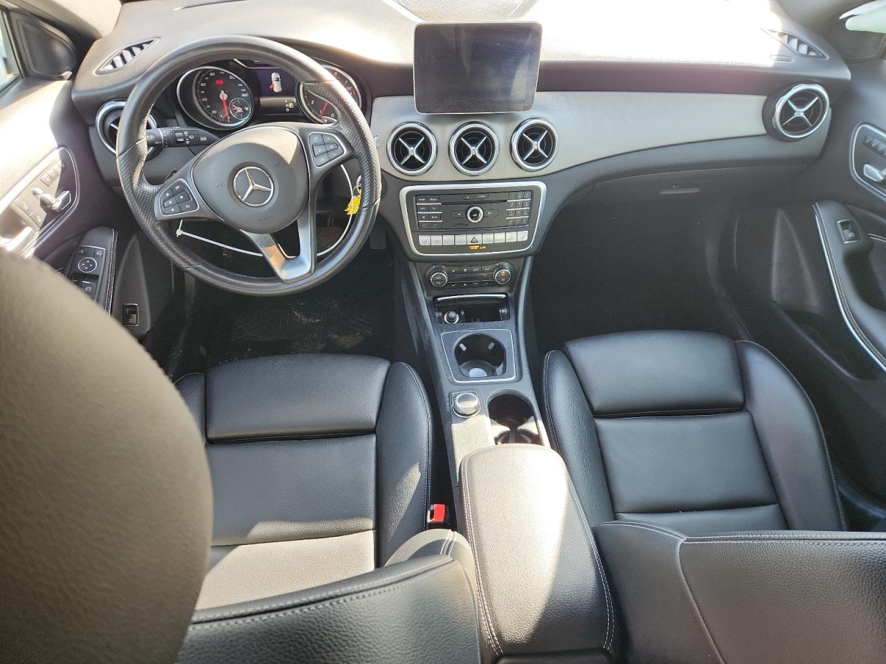 Mercedes-Benz GLA 250 4matic