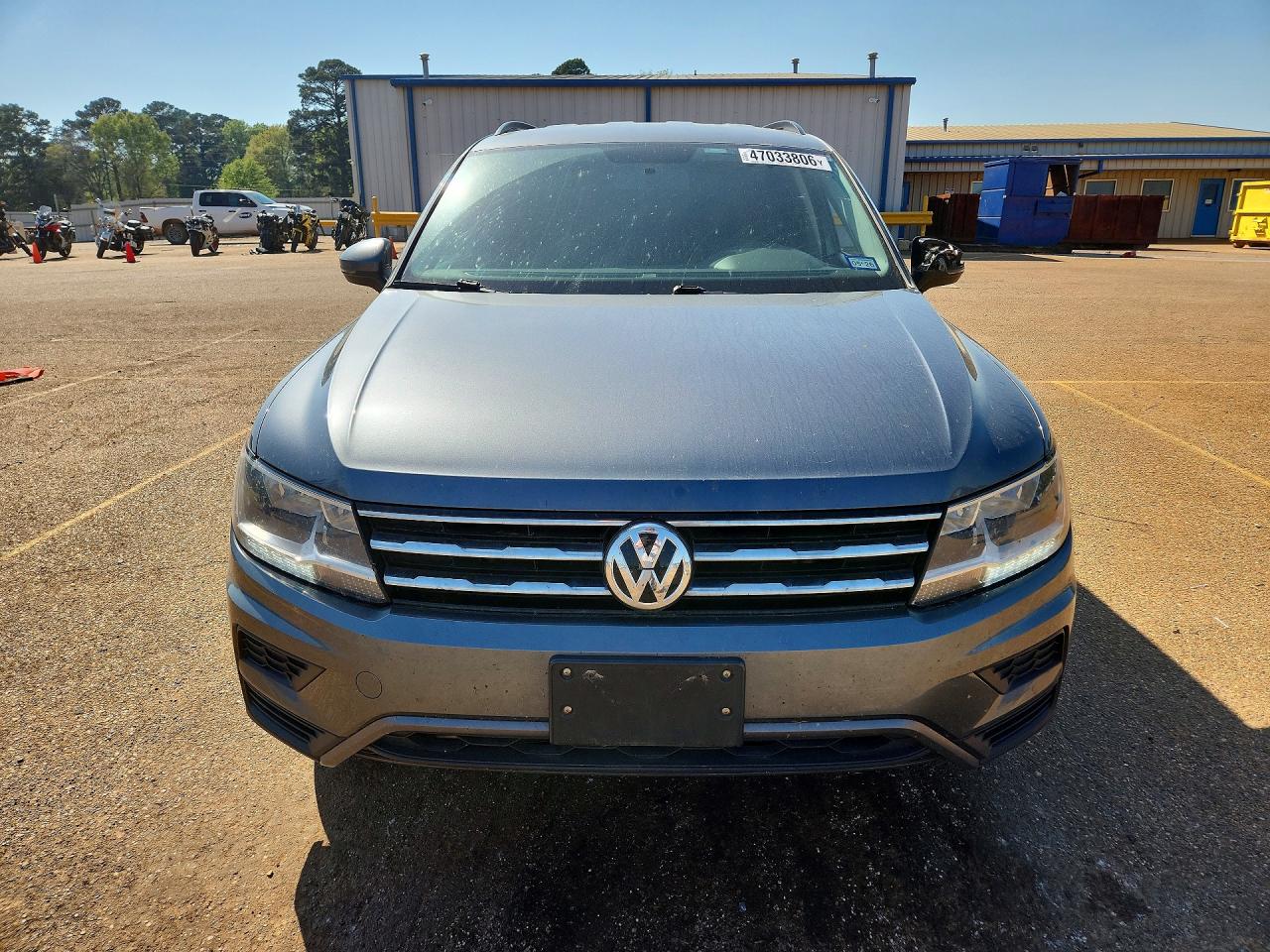 Volkswagen Tiguan S