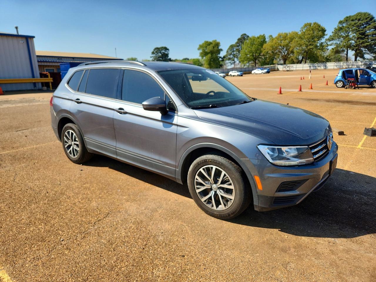 Volkswagen Tiguan S