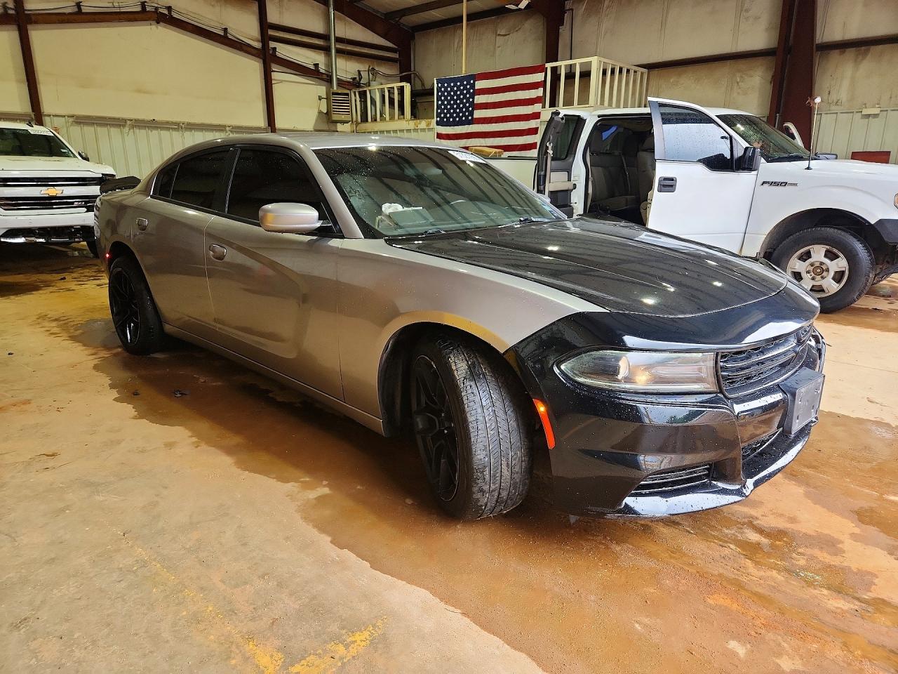 Dodge Charger Sxt