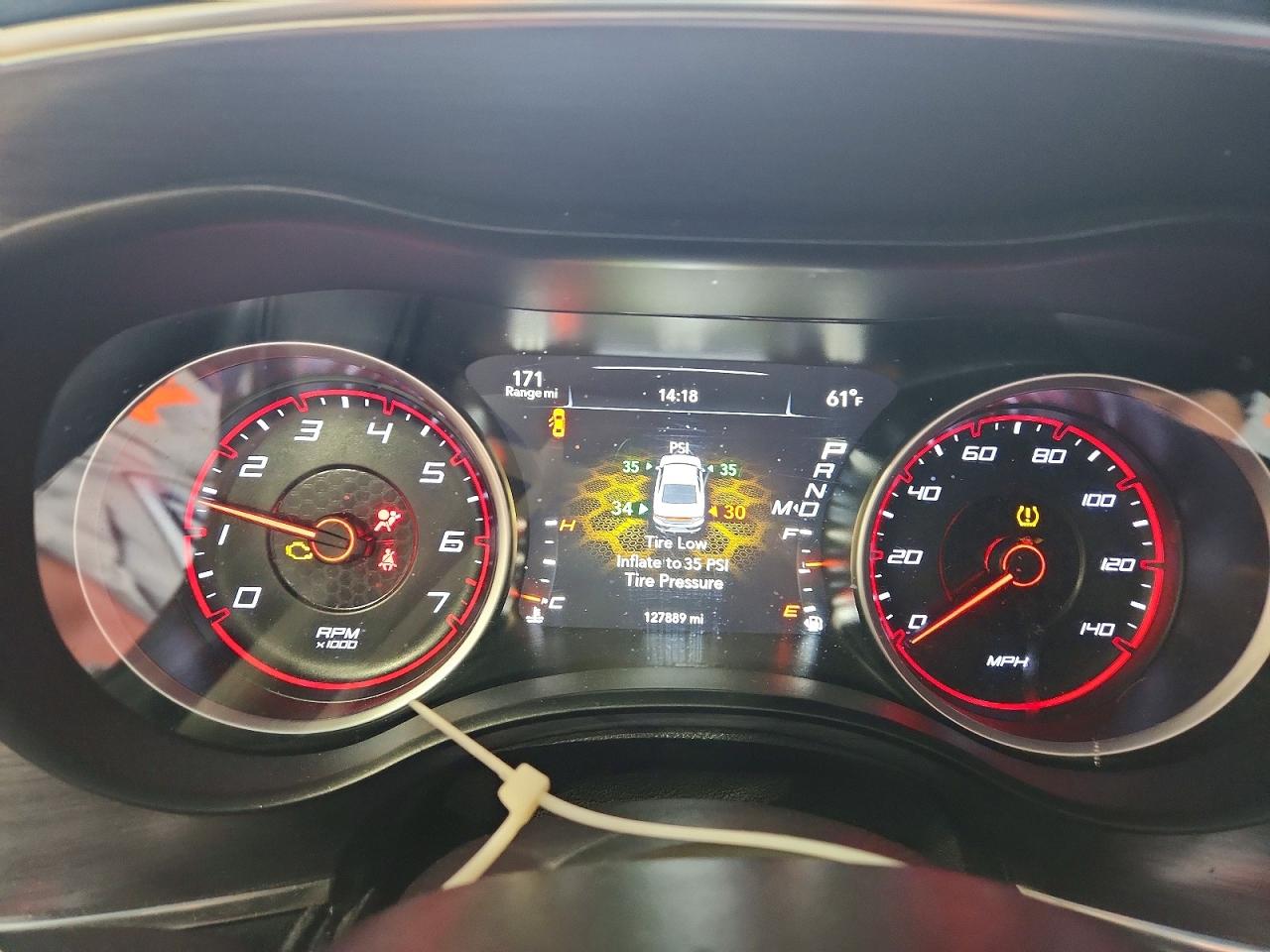 Dodge Charger Sxt