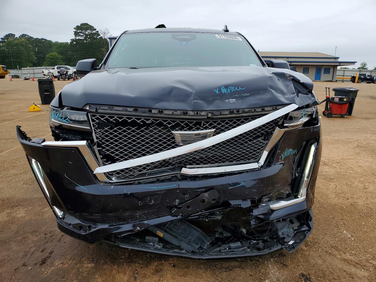 Cadillac Escalade Premium Luxury Platinum