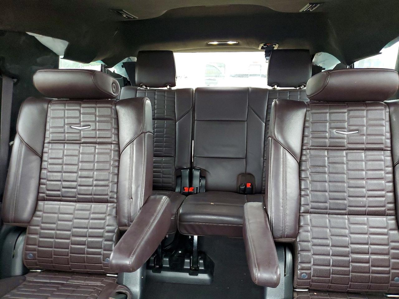 Cadillac Escalade Premium Luxury Platinum