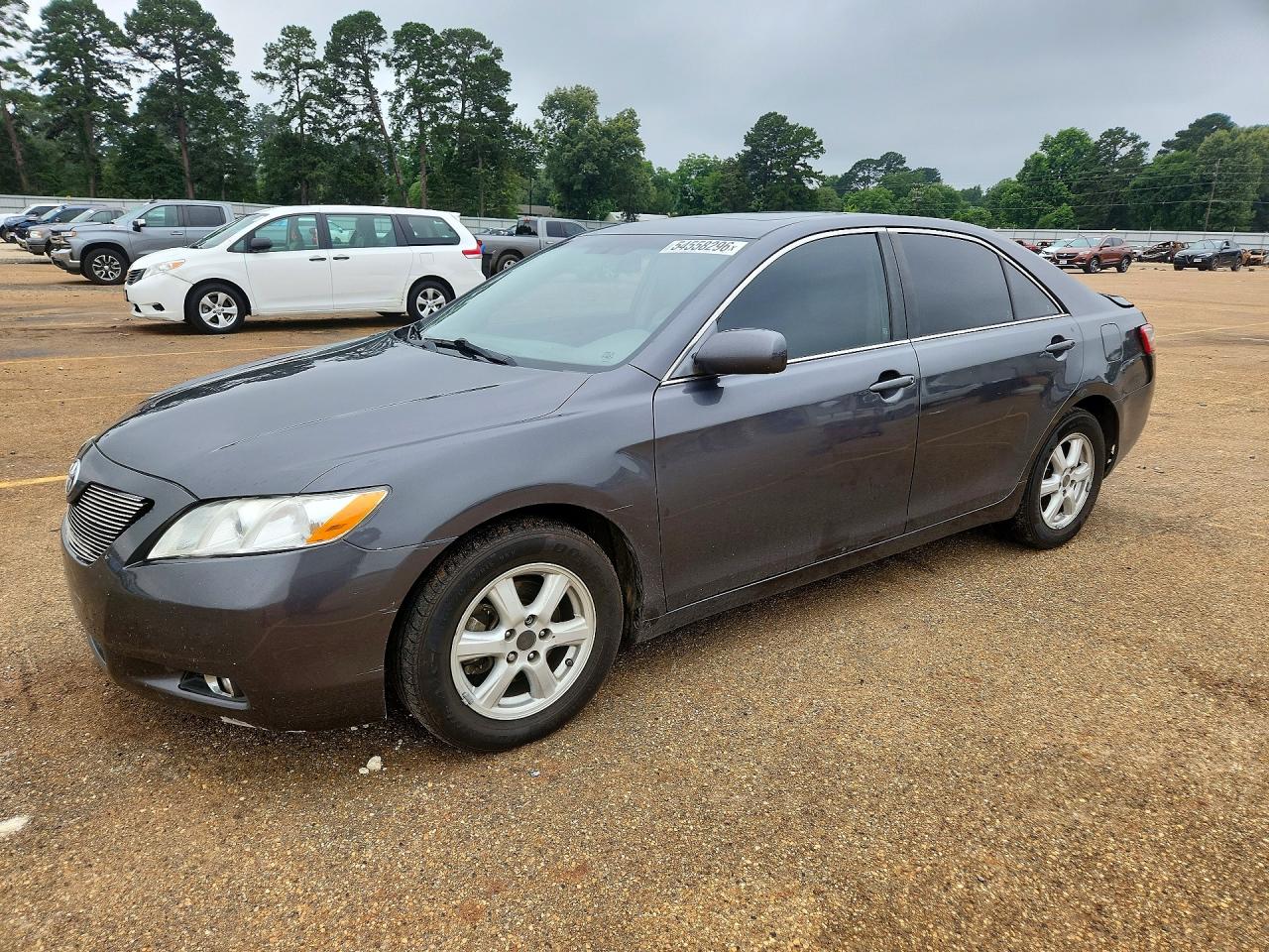 Salvage Toyota Camry Image