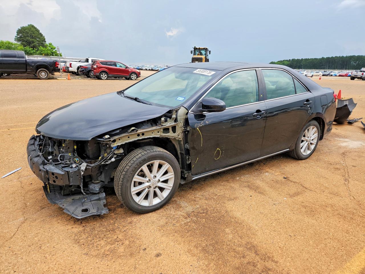 Salvage Toyota Camry Image